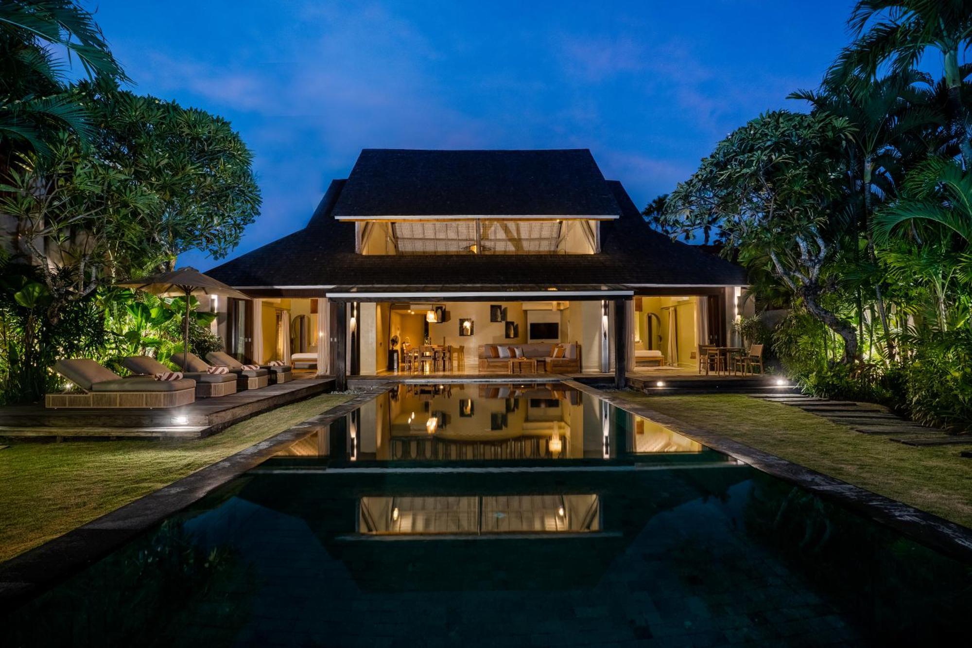 Space Villas Bali Seminyak Esterno foto