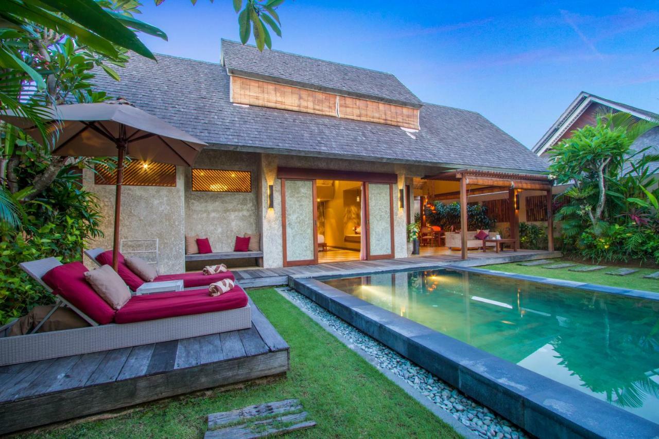 Space Villas Bali Seminyak Esterno foto